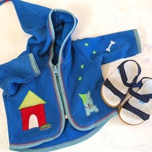 Hannah Anderson sweater